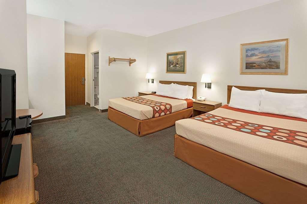 Super 8 By Wyndham Hampshire Il Hotel Cameră foto